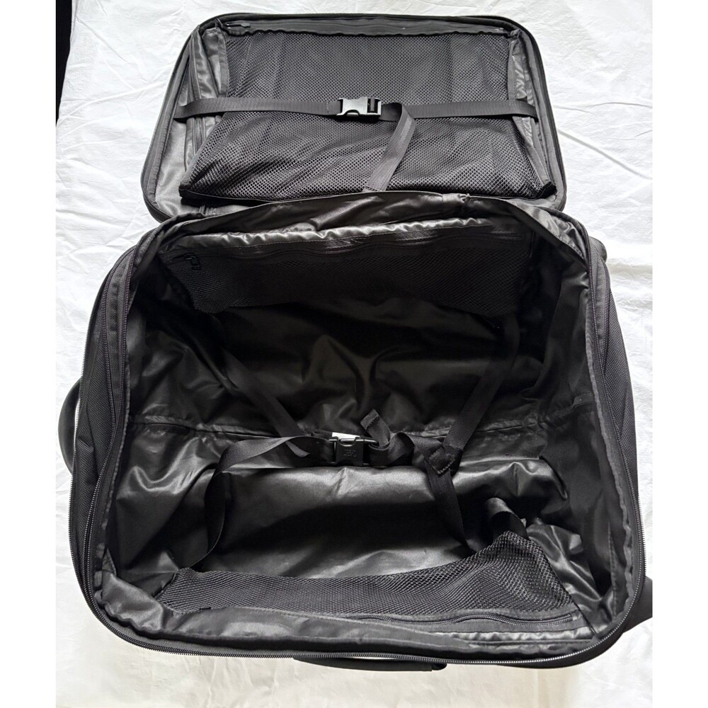 Tumi T Tech 57621D Rolling Carry On Luggage - Picture 6 of 12